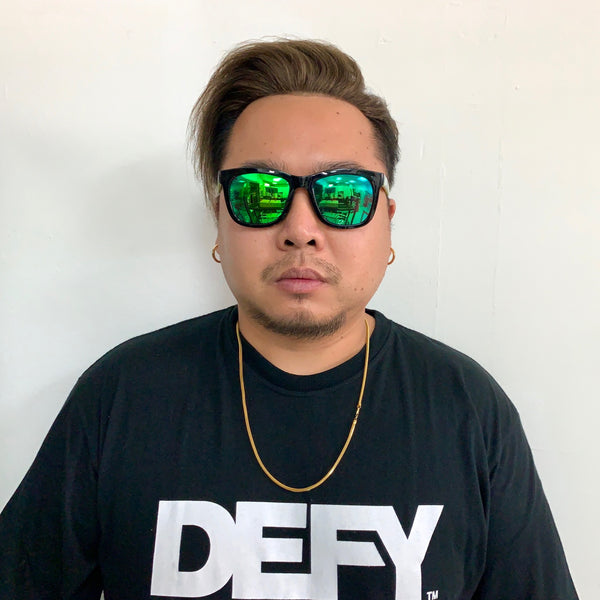 CUSTOMIZED HAWAII - "JUICY" FROSTED GREY/GREEN POLARIZED SUNGLASS