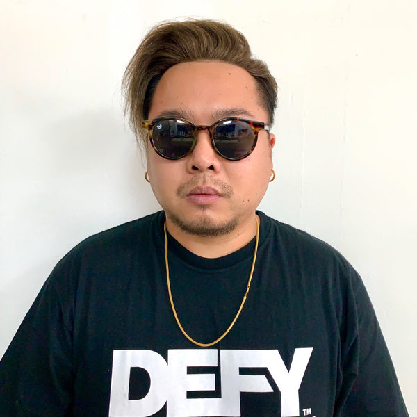QUINCY - GLOSS BLACK FRAME / GREY LENSES SUNGLASS